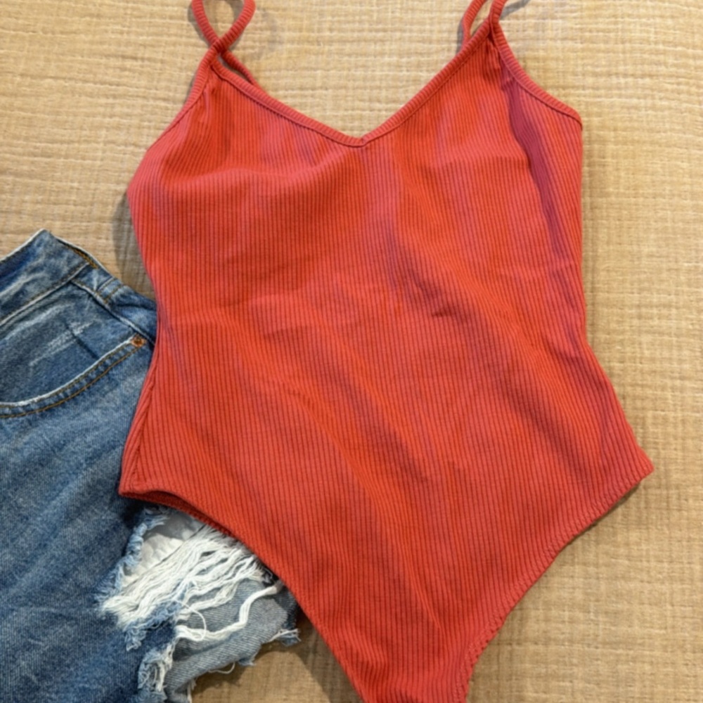 Lulu's Ribbed Red V-Neck Bodysuit